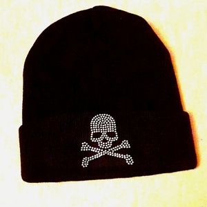 Women's Skull & Cross Bones Bling Skullcap/Toboggan